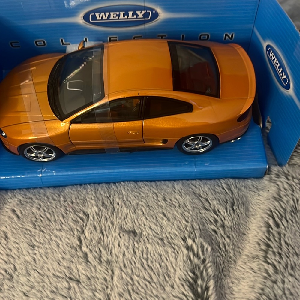 Welly 2005 Pontiac GTO Ram Air 6 No. 22468 Orange 1/24 DieCast Car Used For Part